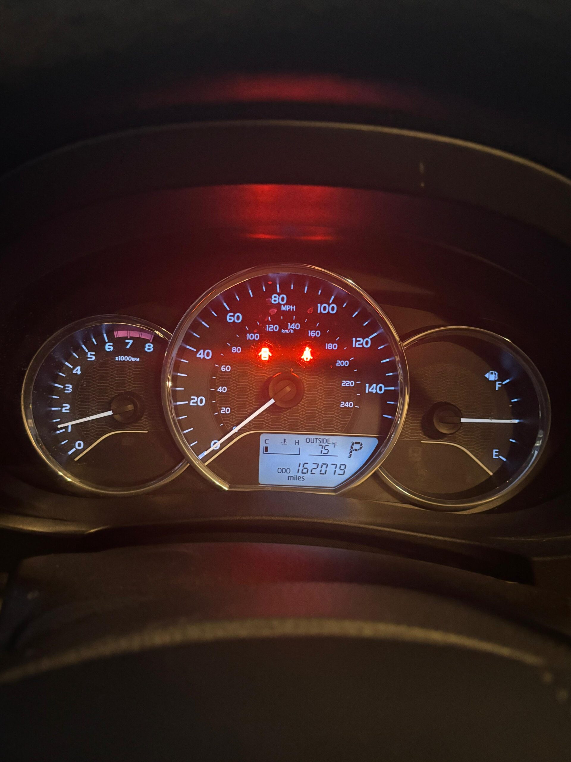 
								TOYOTA COROLLA 2016 full									